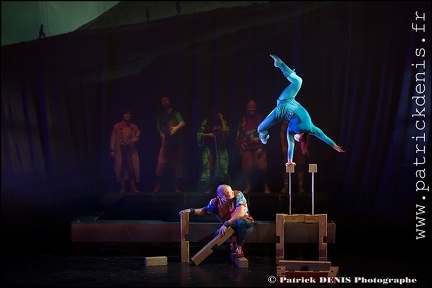 Cirkus Cirkor - La criée IMG_3693 Photo Patrick_DENIS