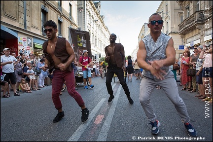 Avignon OFF 2015 parade IMG_7467 Photo Patrick_DENIS