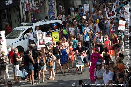 Avignon OFF 2015 parade IMG_7515 Photo Patrick_DENIS