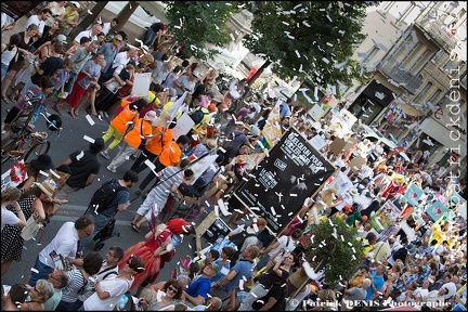 Avignon OFF 2015 parade IMG_7565 Photo Patrick_DENIS