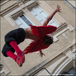 Cie Yann Lheureux - Tony Thich @ Festival Font'Arts, Pernes les Fontaines | 09.08.2014