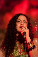 Emel Mathlouthi - Festival Robion IMG_5547 Photo Patrick_DENIS