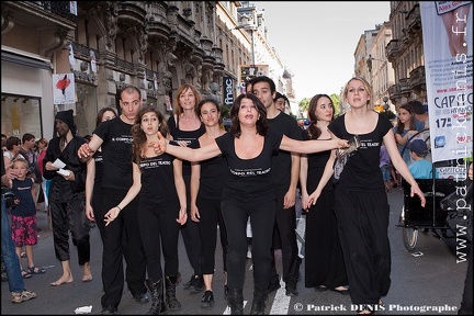 Avignon OFF 2012 parade IMG_3399 Photo Patrick_DENIS