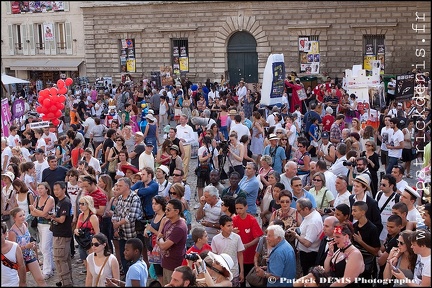 Avignon OFF 2012 parade IMG_3321 Photo Patrick_DENIS