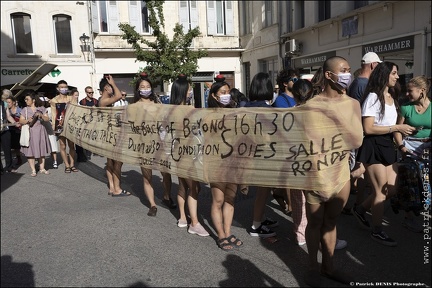 Parade OFF Avignon IMG 1241 Photo Patrick DENIS