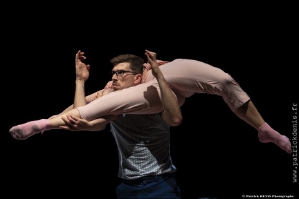  Dans la Boucle - Compagnie Carré Blanc IMG 2035 Photo Patrick DENIS