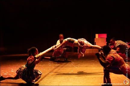Circus Baobab - Yongoyély IMG 7569 Photo Patrick DENIS