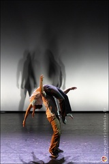 Kader Attou Cie Accrorap IMG 8643 Photo Patrick DENIS