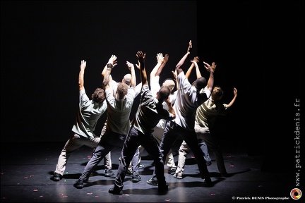 Kader Attou Cie Accrorap IMG 8731 Photo Patrick DENIS