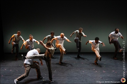 Kader Attou Cie Accrorap IMG 8874 Photo Patrick DENIS