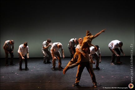 Kader Attou Cie Accrorap IMG 8880 Photo Patrick DENIS