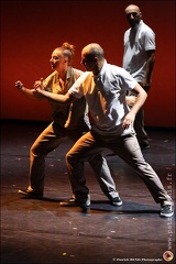 Kader Attou Cie Accrorap IMG 8948 Photo Patrick DENIS