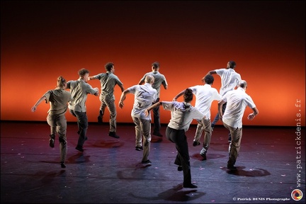 Kader Attou Cie Accrorap IMG 9001 Photo Patrick DENIS