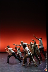 Kader Attou Cie Accrorap IMG 9117 Photo Patrick DENIS