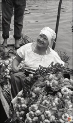 Marché flottant 04401- 38 Photo Patrick DENIS